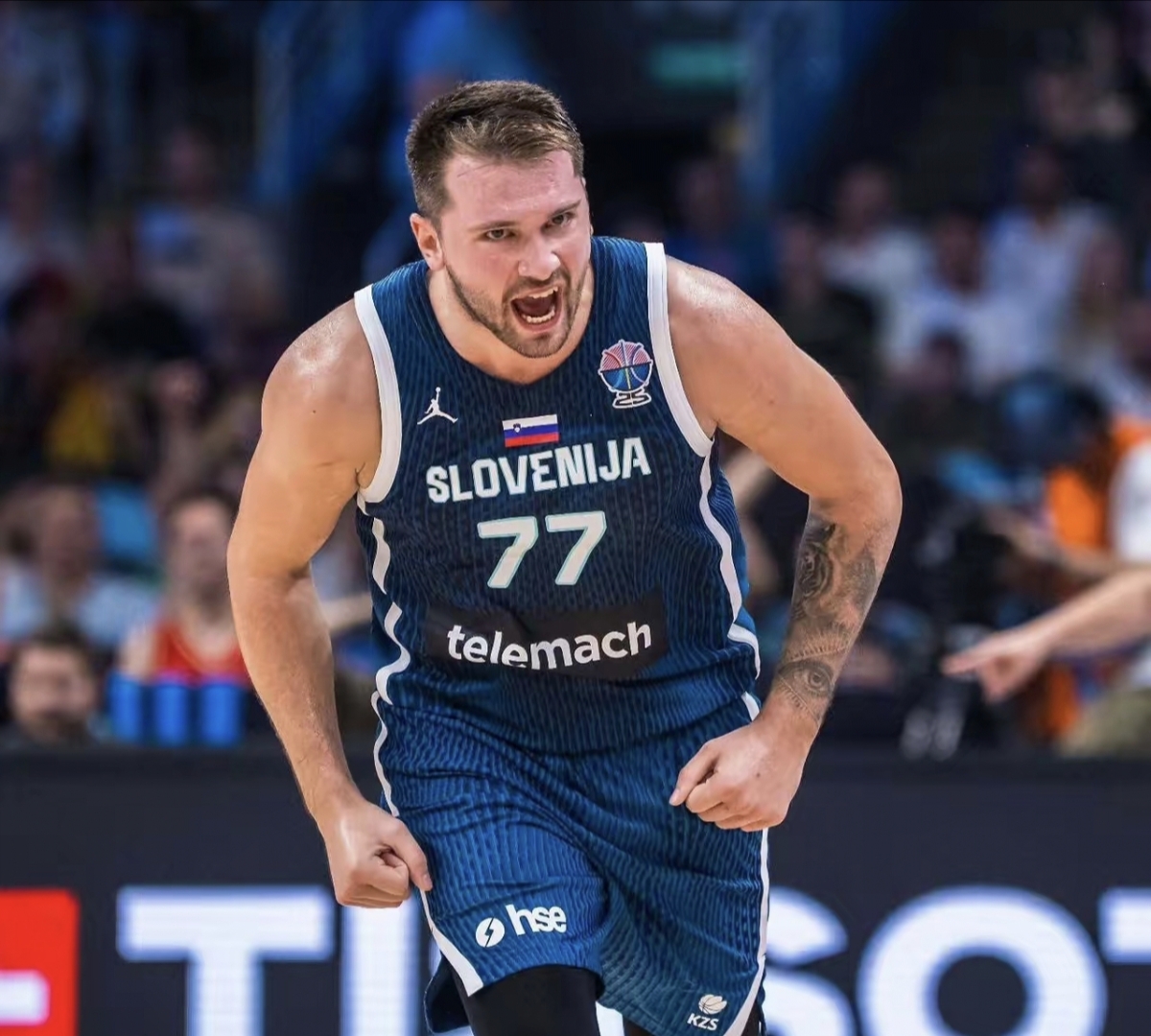 英雄联盟竞猜 -集结日NBA总决赛传出新动向；法兰克福篮板制胜；管理层表态：球迷炸锅；阵容厚度经受考验的简单介绍