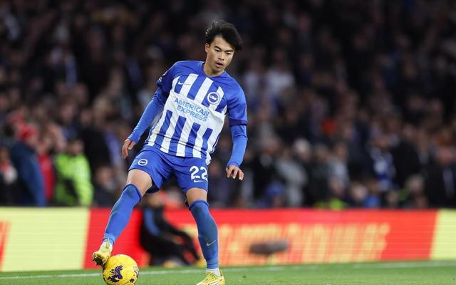 清晨布莱顿调整名单以备西甲，临场应变环节打磨，震撼外界，更衣室氛围转暖的简单介绍